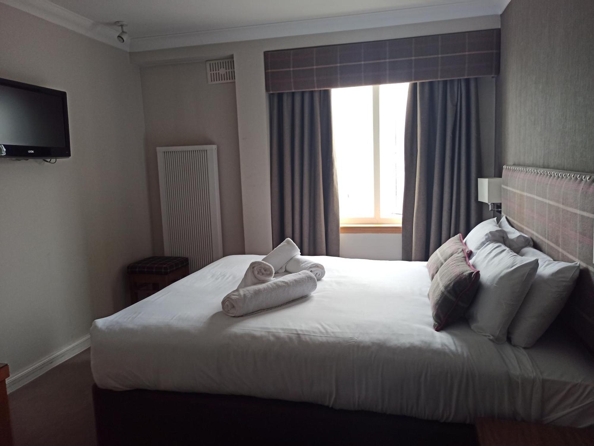 Anchor Hotel And Seabed Restaurant Тарберт Екстер'єр фото